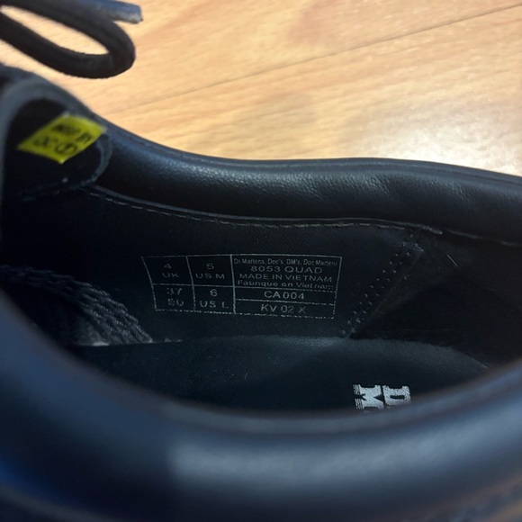 Dr. Martens 8053 Quad Women’s - Picture 7 of 11